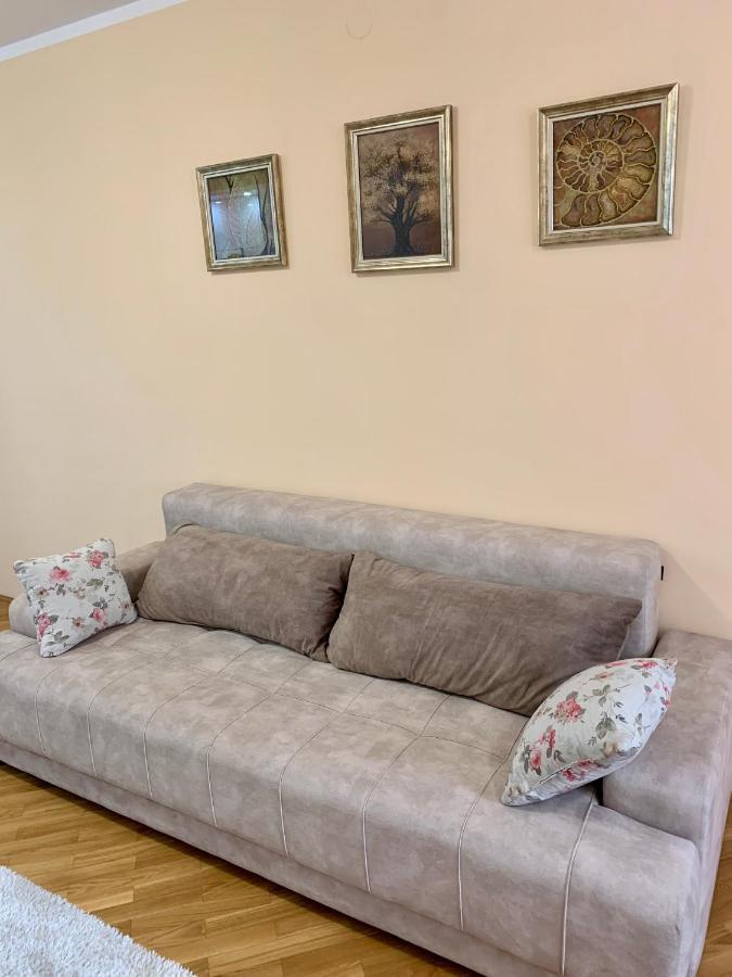 Lastochka.Mne Apartments Baošići 外观 照片